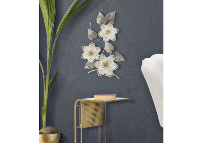 Painel de Parede em Ferro Forjado Artic – 39x67 cm – Elegante Padrão Floral Glam