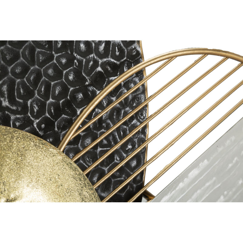 Panneau mural en fer BOLY – L’élégance métallique pour un mur sophistiqué (129,5 x 8,3 x 53,3 cm)