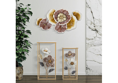 Panneau mural en fer CLOW – Une sculpture murale d’exception (92,1 x 8,3 x 51,4 cm)