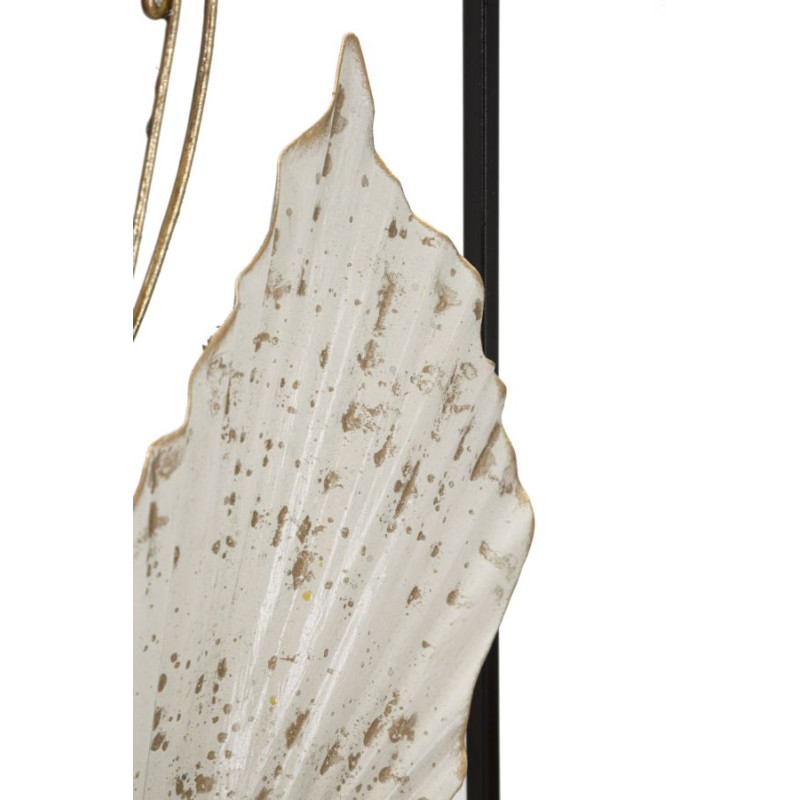 Panneau mural classique – L’élégance intemporelle du fer (28,6 x 5,1 x 74,3 cm)