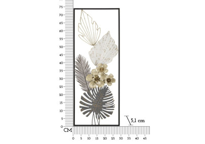 Panneau mural classique – L’élégance intemporelle du fer (28,6 x 5,1 x 74,3 cm)