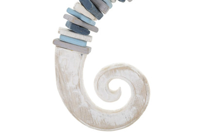 Hippocampe couleur à suspendre – Décoration marine originale (22 x 6 x 55 cm)