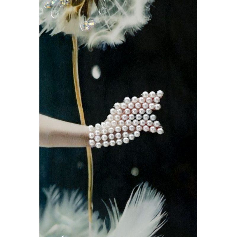 **Italiano (Italian):**

Tela laccata A – Design e modernità (72 x 4 x 102 cm)