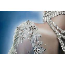 **Italiano:**

Quadro su tela laccata Isabel B – Raffinatezza contemporanea (72 x 4 x 102 cm)