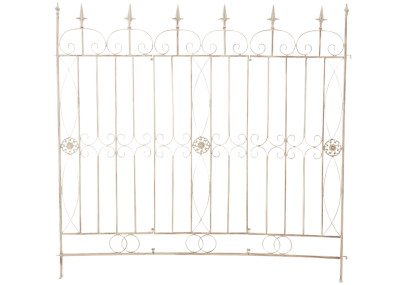 Ensemble de 4 cl?tures de jardin, blettes, cr?me antique