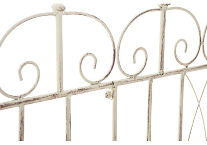 Ensemble de 4 cl?tures de jardin, blettes, cr?me antique