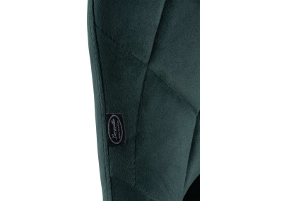 Conjunto de 2 banquetas de bar Lazio em veludo, nas cores branca e verde-escuro.