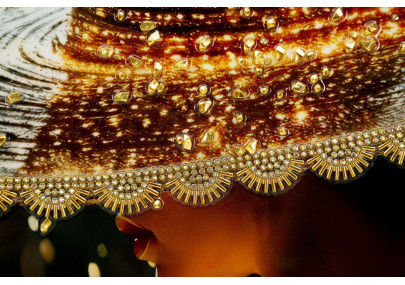 Tableau enluminé laqué B avec cadre – art mural contemporain – 62 x 3,5 x 92 cm