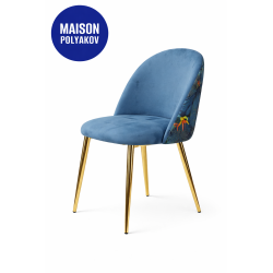 Silla de diseño en terciopelo azul pato con patas de metal dorado – Estilo exótico chic