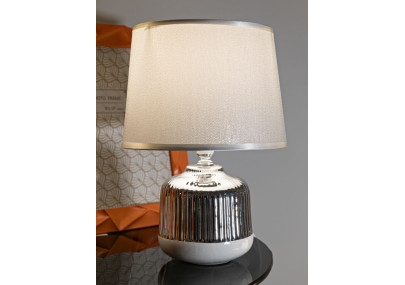 Lampe de Table Lucina – Élégance Minimaliste Ø 20x29 cm