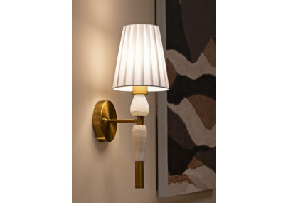 Applique Murale Budapest – Luxe et Élégance 16x20x46 cm