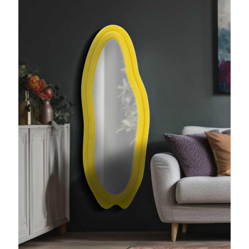 Miroir mural Chanel jaune 60x4x160 cm – Audace colorée et élégance raffinée