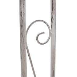 Anna, arche de roses blanches antiques