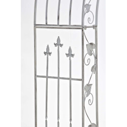 Emma, arche de roses blanches antiques