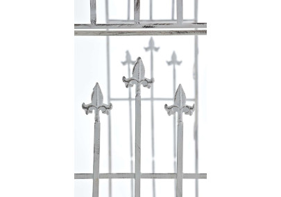 Emma, arche de roses blanches antiques