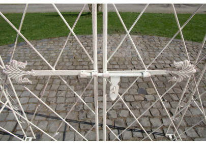 Arche de roses avec portail Melissa crème antique