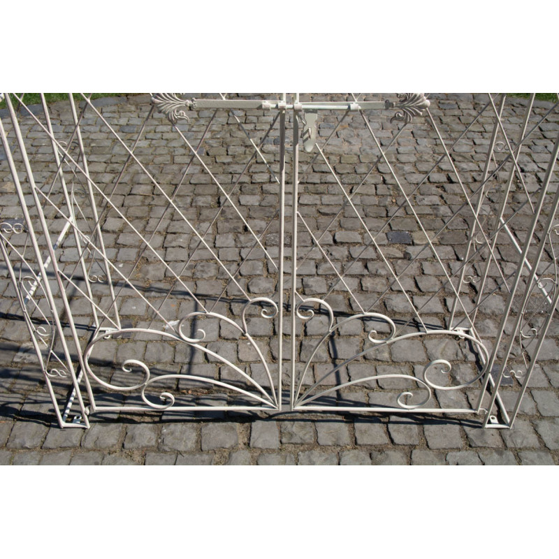 Arche de roses avec portail Melissa cr?me antique