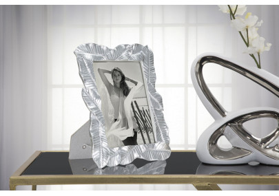 Cadre photo Lefy argent – 23 × 2,5 × 27,5 cm (dimension intérieure : 15 × 20 cm)