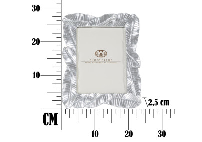 Cadre photo Lefy argent – 23 × 2,5 × 27,5 cm (dimension intérieure : 15 × 20 cm)