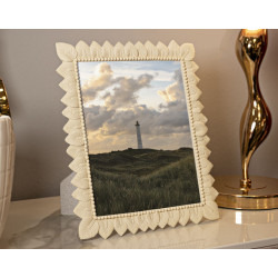 Cadre photo Feuille lumière – 26,9 × 1,8 × 31,8 cm (dimension intérieure : 20 × 25 cm)