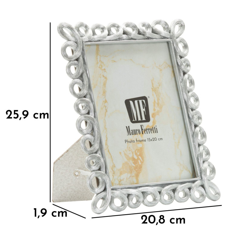 Cadre photo Creux – 20,8 × 1,9 × 25,9 cm (dimension intérieure : 15 × 20 cm)