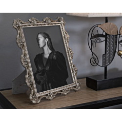 Cadre photo de Florence – 27 × 2,2 × 32 cm (dimension intérieure : 20 × 25 cm)